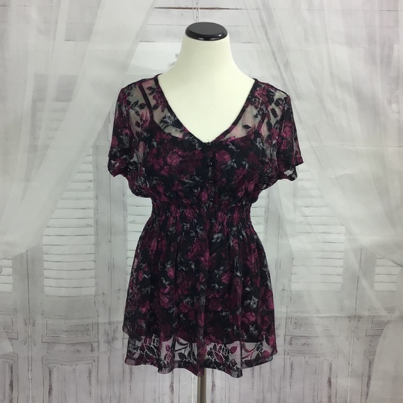 torrid Tops - Torrid Mesh Floral Top sz 0